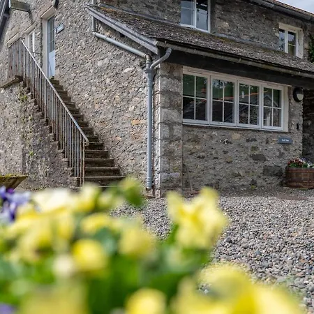 Newlands Villa Rusland Exterior photo